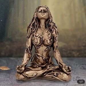 Mini Gaia Mother Earth Statue